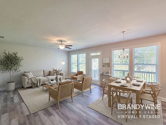 2nd image of 1116 E Shoreview Rd
