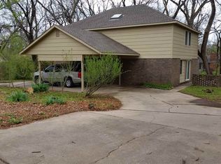 1805 N Crescent Dr, Stillwater, OK 74075