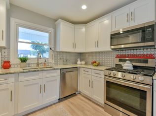 22 Garrison Cir, Willingboro, NJ 08046
