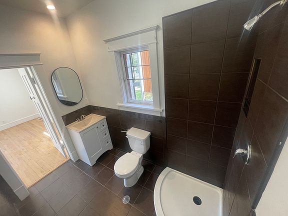2nd image of 1127 E South Temple APT 4
