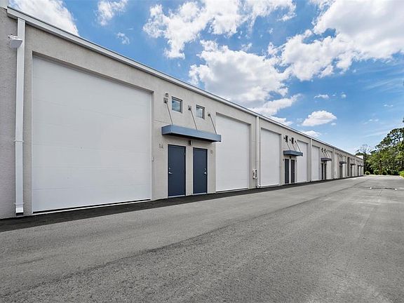 3rd image of 829 57th St E #14
