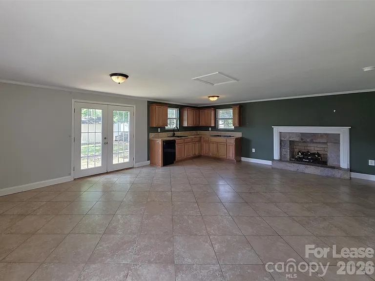 1052 Rembrandt Dr SW — Photo 22