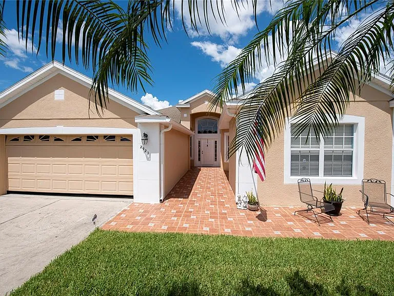 2920 Willow Creek Ln — Photo 66