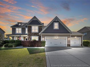 165 Sedgefield Dr, Raeford, NC 28376