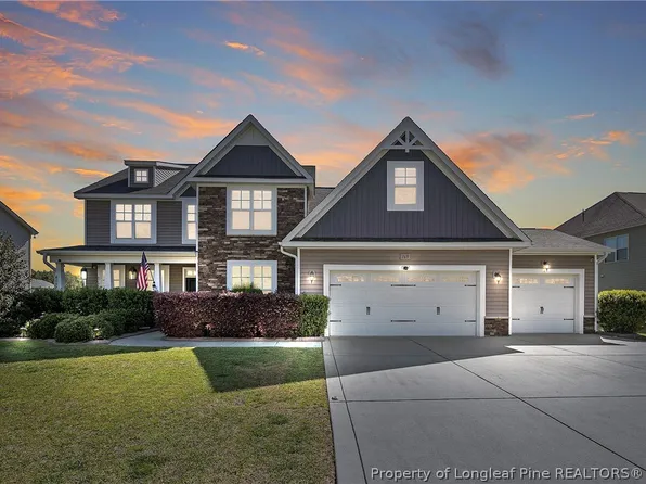 165 Sedgefield Dr, Raeford, NC 28376