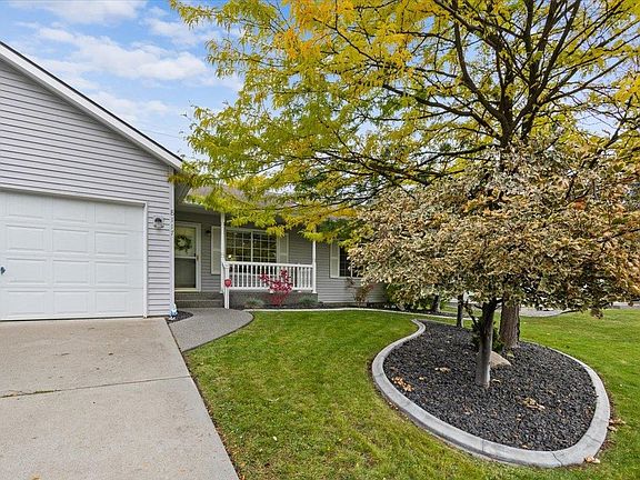 2nd image of 8117 E Woodland Park Dr