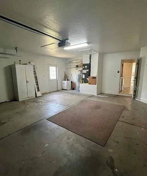 5048 NW 35th St — Photo 31