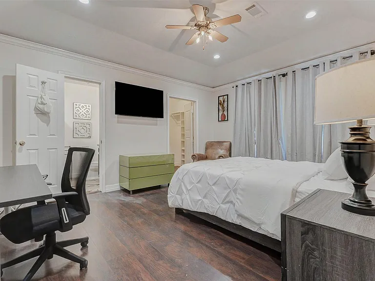 10905 Shady Ln #A — Photo 30