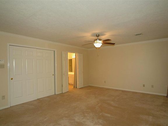 5th image of 13510 Hidden Dell Ct