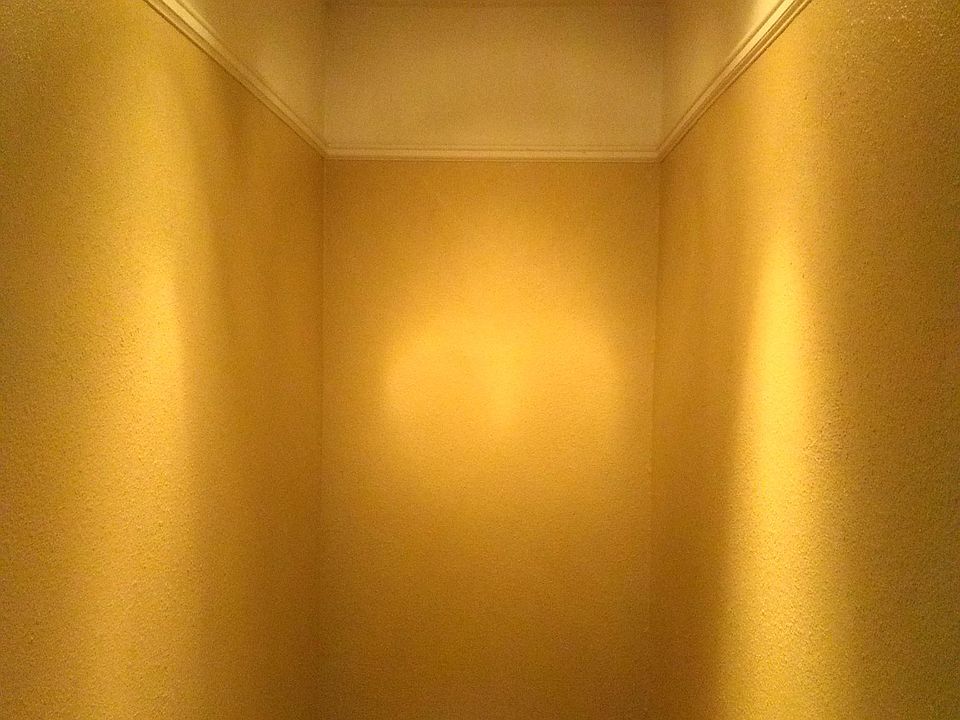 Upstairs entrance for displaying art work etc...
