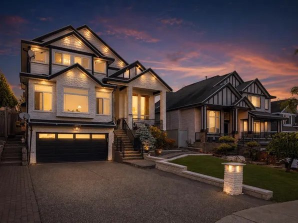 18913 54a Ave, Surrey, BC V3S 6R4