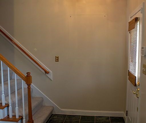 3rd image of 515 Garden Ct