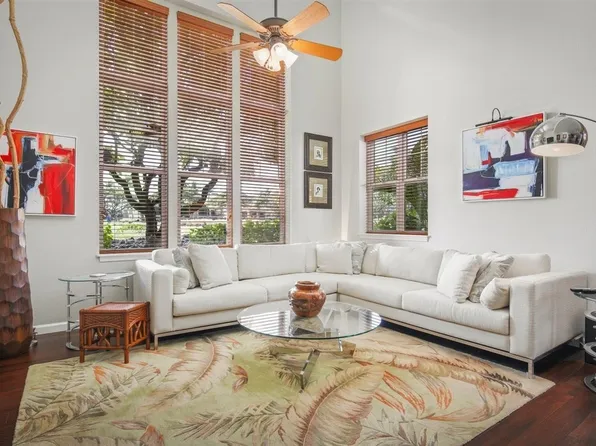 69-555 Waikoloa Beach Dr APT 205, Waikoloa, HI 96738