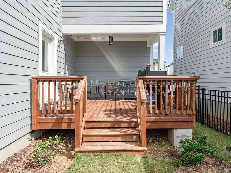 45 Millennium Dr — Photo 4