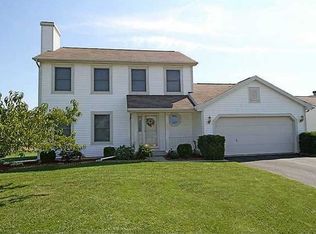 750 Little Creek Dr, Perrysburg, OH