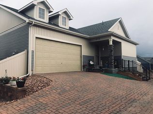 6736 Windbrook Ct, Colorado Springs, CO 80927