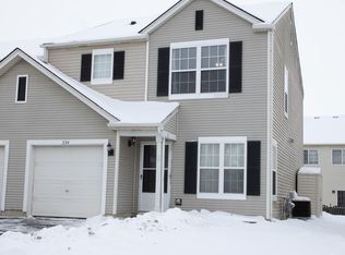 224 E Savannah Dr, Romeoville, IL 60446