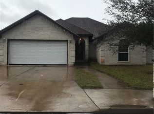 810 Grosbeak Ave, Pharr, TX 78577