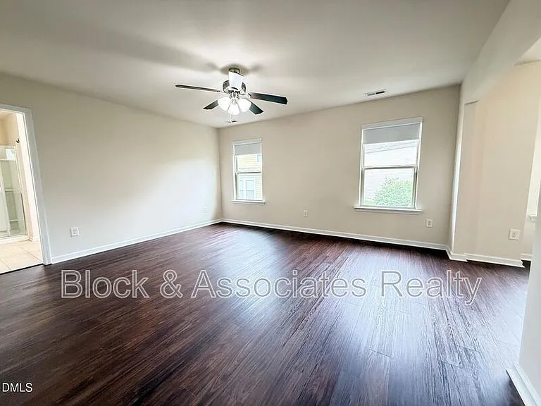 1017 Magnolia Blossom Ln — Photo 24