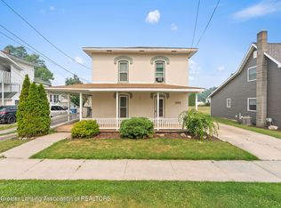 205 High St, Laingsburg, MI 48848