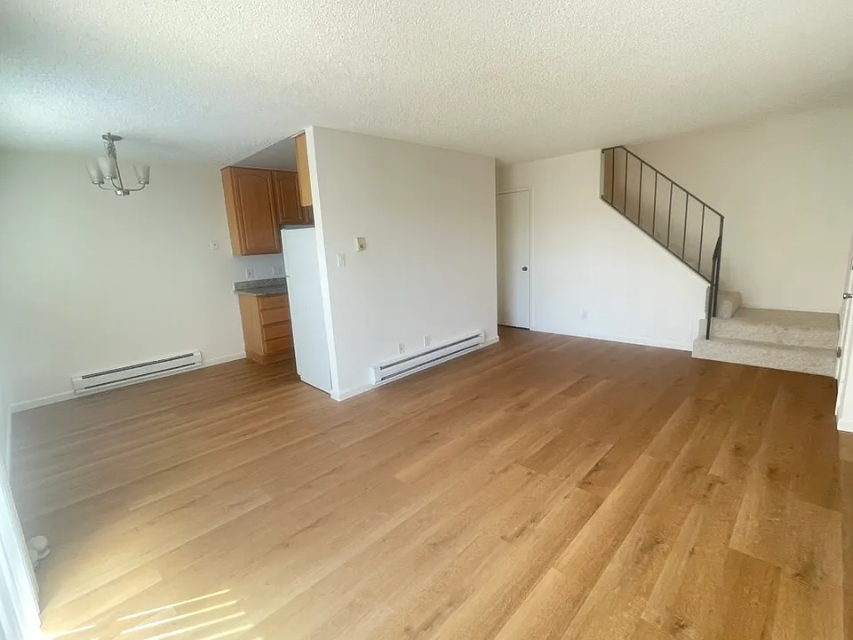 974 Nora Way #1