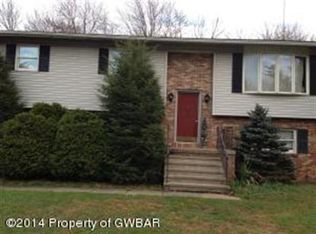 225 Stryjak Rd, Mountain Top, PA 18707