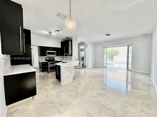 280 SW 167th Ave — Photo 7
