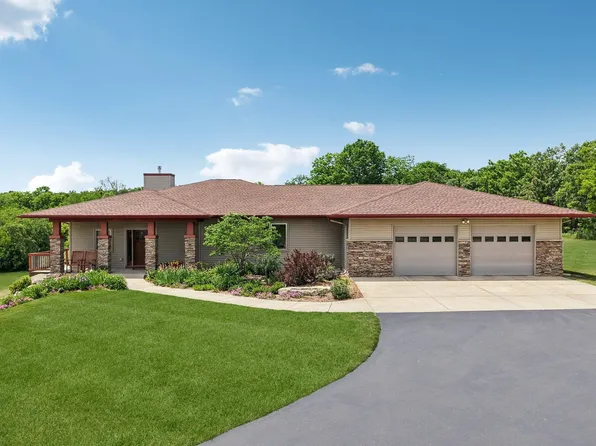 N7977 Dahlk Rd, New Glarus, WI 53574