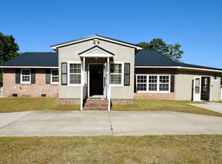 3002 E Brinkley Dr, Spring Lake, NC 28390