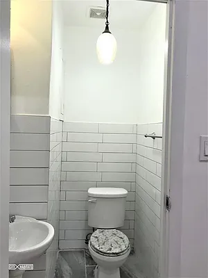 Rented by Citi Habitats | media 41