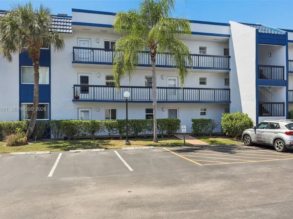 3050 Holiday Springs Blvd APT 101, Margate, FL 33063