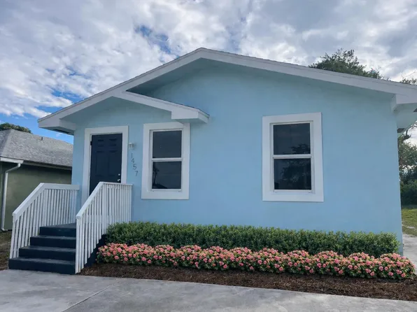 1457 W 32nd Street, Riviera Beach, FL 33404