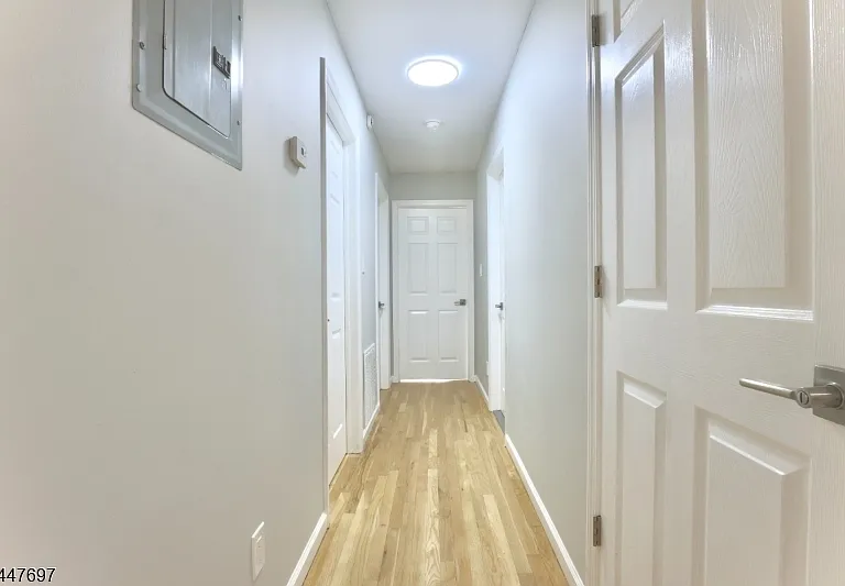 452 Marshall St #2 — Photo 8