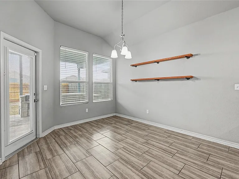 9609 Sedalia Trl — Photo 9