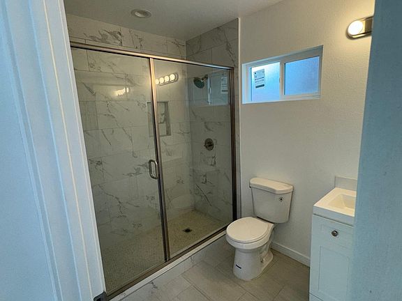 5th image of 9538 Lochinvar Dr #1