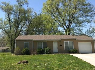 408 N Geronimo Dr, Independence, MO 64056