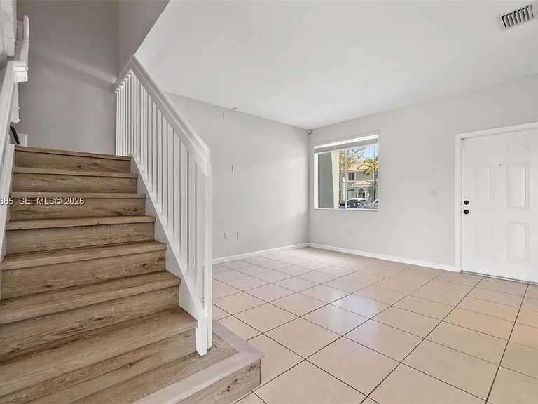 1458 SE 24th Ct #353 — Photo 9