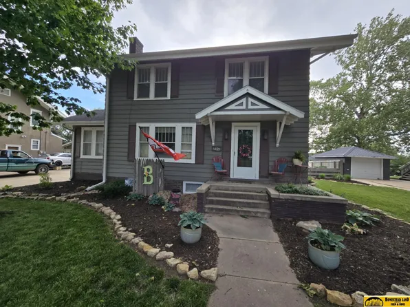 1421 N 11th St, Beatrice, NE 68310