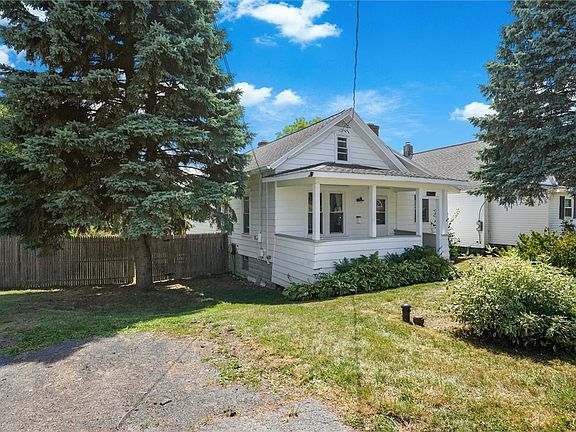 4th image of 213 Yale Ave