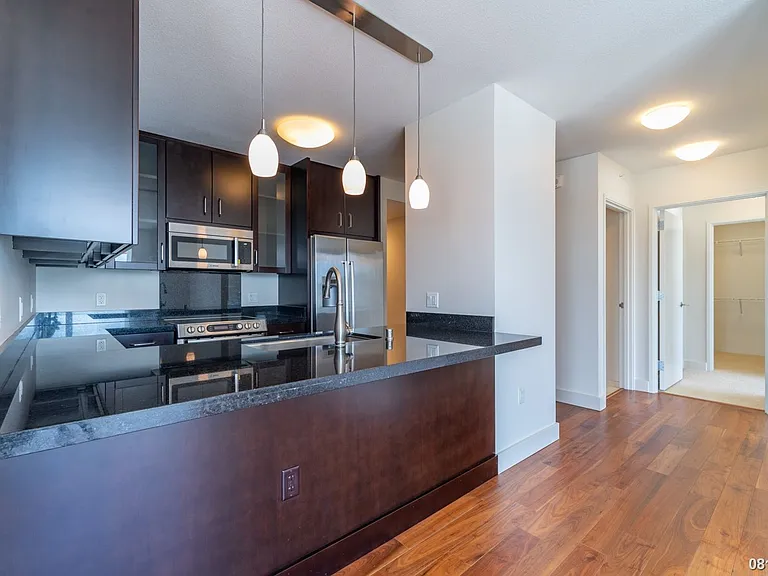 1189 Waimanu St #2006 — Photo 10