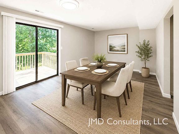 Dining room--this unit is NOT furnished
