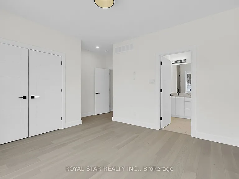 553 Mutual St — Photo 20