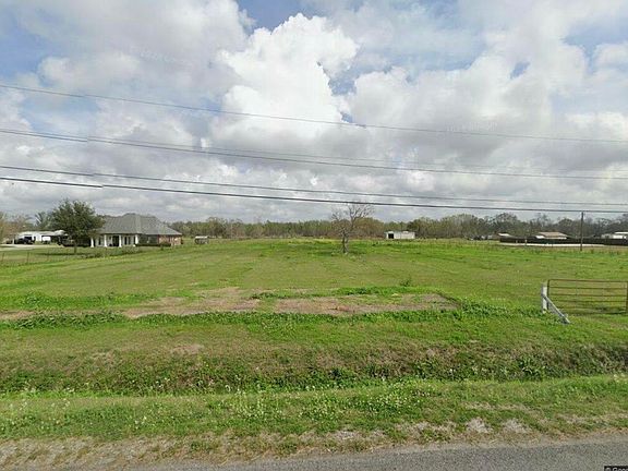 5th image of 807 S Waterplant Rd