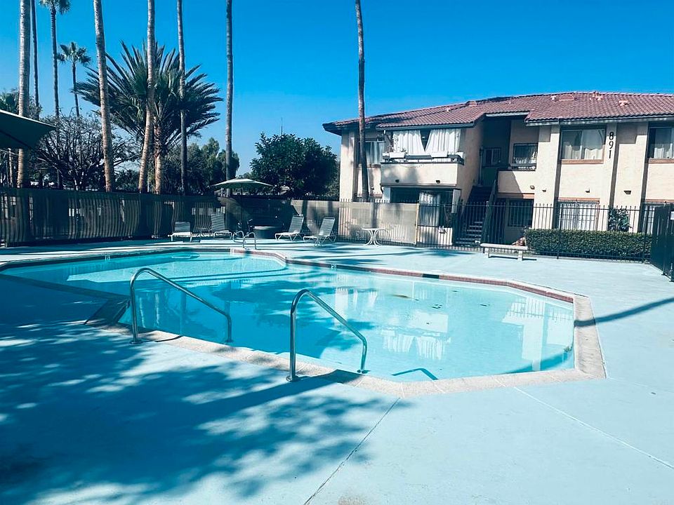 1st image of 891 W San Ysidro Blvd Unit 9