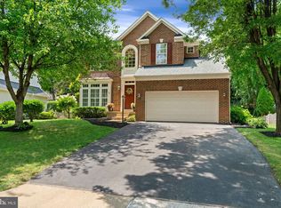 42702 Middle Ridge Pl, Ashburn, VA 20148