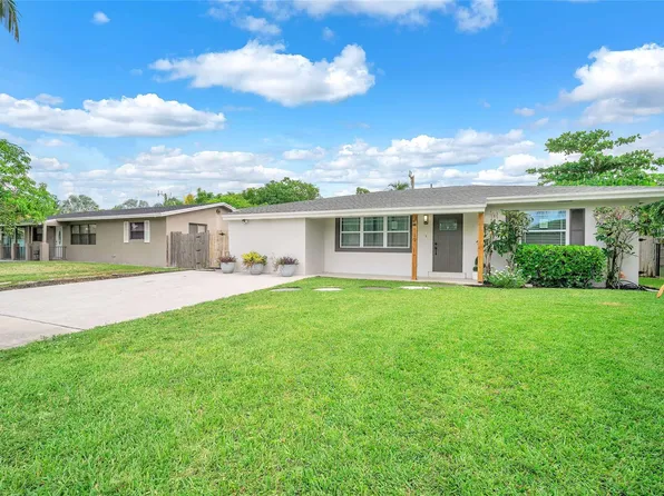 119 SW 7th Avenue, Boynton Beach, FL 33435