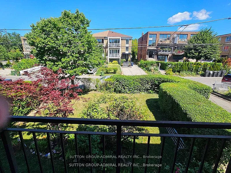 7 Elway Ct #2