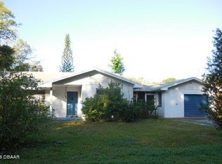 820 Lakewood Dr, Holly Hill, FL 32117