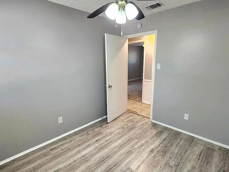 822 Lakeview Rdg — Photo 12