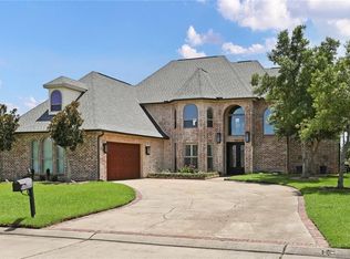 172 River Oaks Dr, La Place, LA 70068